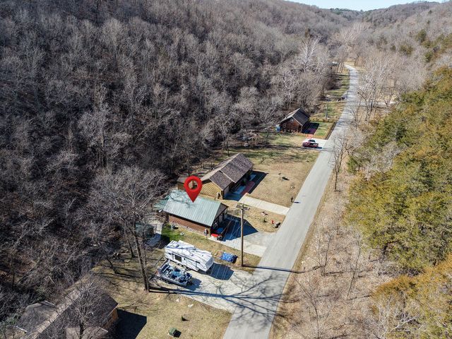 814 Peace In Valley Road, Blue Eye, MO 65611