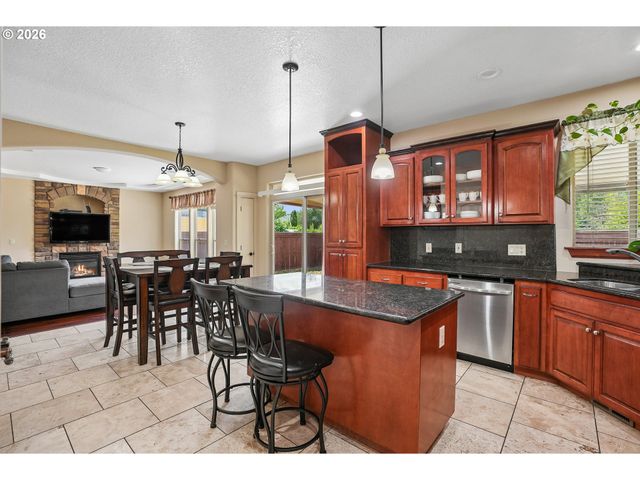 13845 Sw FAR VISTA Dr, Beaverton, OR 97005