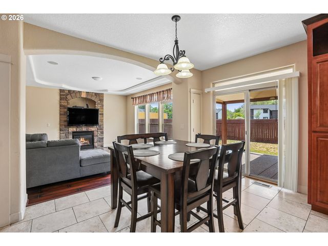 13845 Sw FAR VISTA Dr, Beaverton, OR 97005