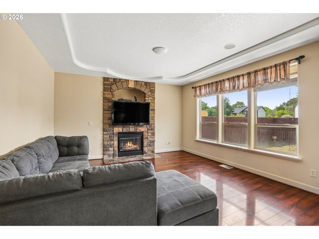 13845 Sw FAR VISTA Dr, Beaverton, OR 97005