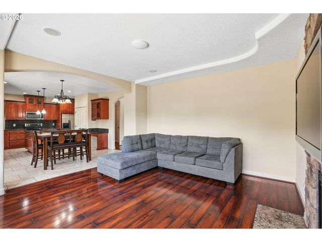 13845 Sw FAR VISTA Dr, Beaverton, OR 97005