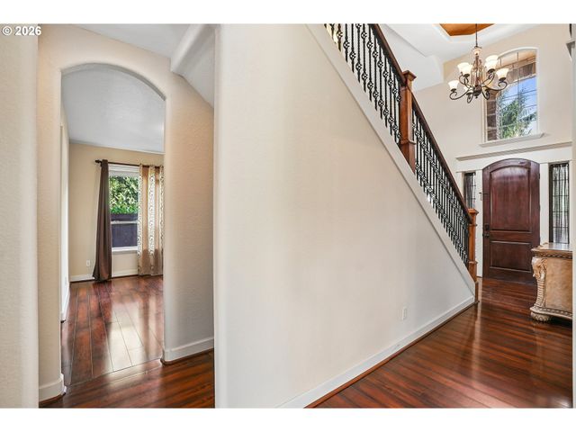 13845 Sw FAR VISTA Dr, Beaverton, OR 97005