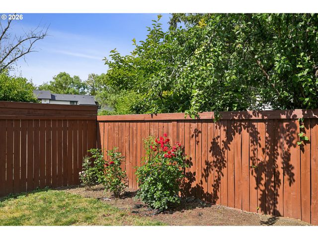 13845 Sw FAR VISTA Dr, Beaverton, OR 97005