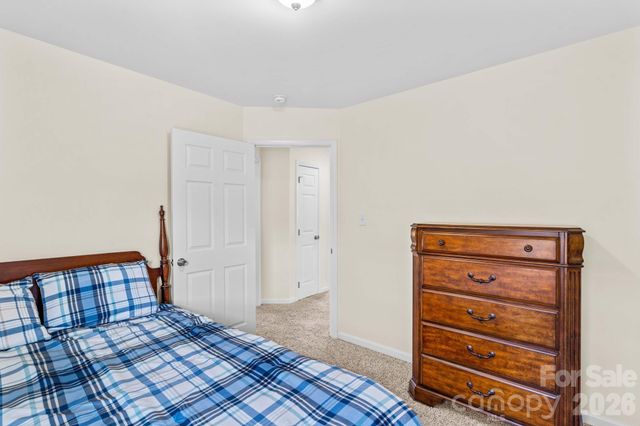 219 19th Avenue SE, Hickory, NC 28602