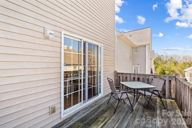 219 19th Avenue SE, Hickory, NC 28602