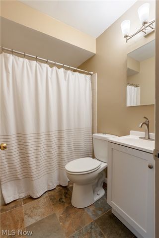 1925 Quayle Drive, Akron, OH 44312