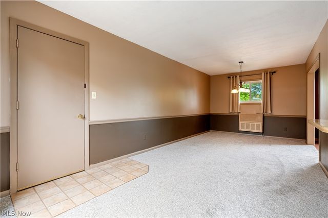 1925 Quayle Drive, Akron, OH 44312