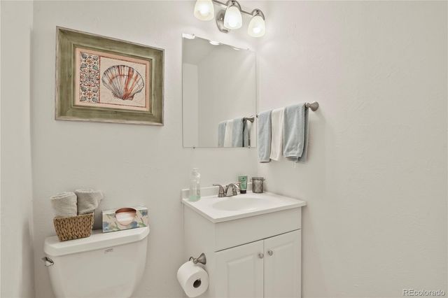 13660 E Evans Avenue, Aurora, CO 80014