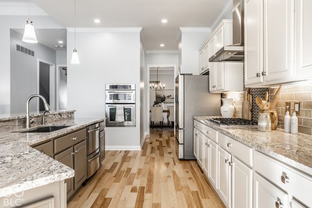 8079 Heyward Drive, Indianapolis, IN 46250