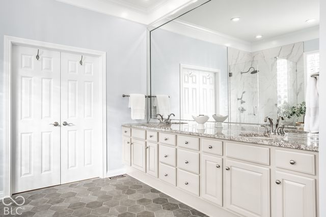 8079 Heyward Drive, Indianapolis, IN 46250
