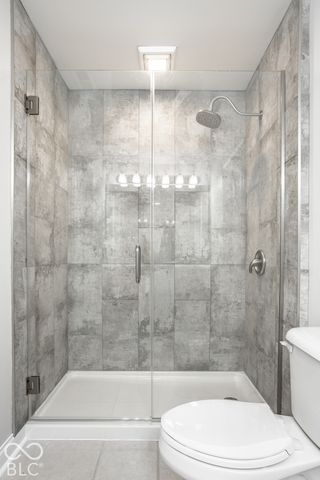 8079 Heyward Drive, Indianapolis, IN 46250