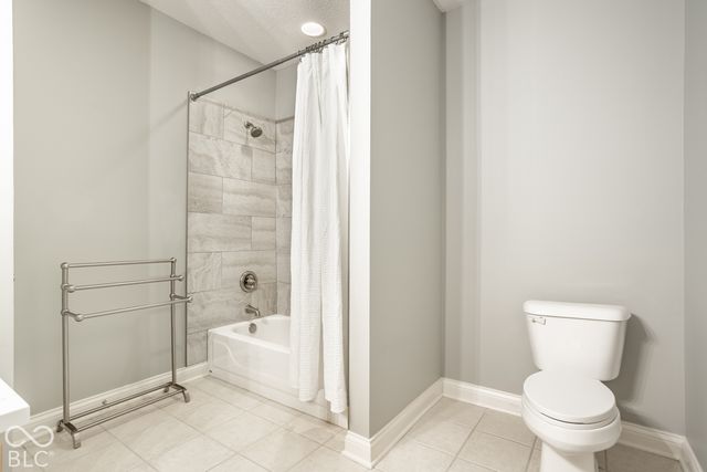 8079 Heyward Drive, Indianapolis, IN 46250