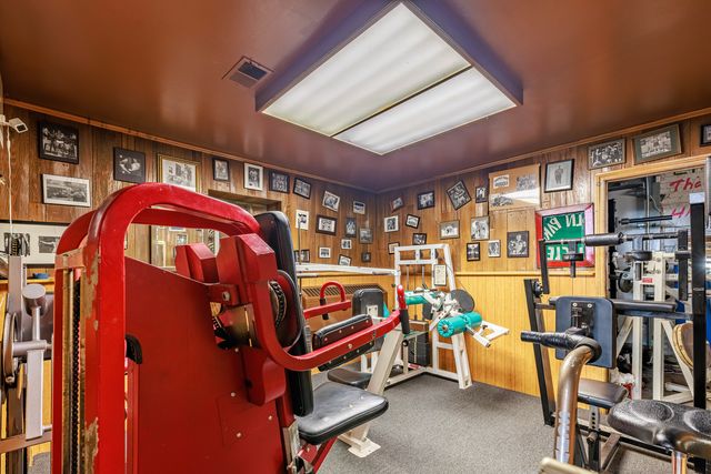 5940 N Milwaukee Avenue, Chicago, IL 60646