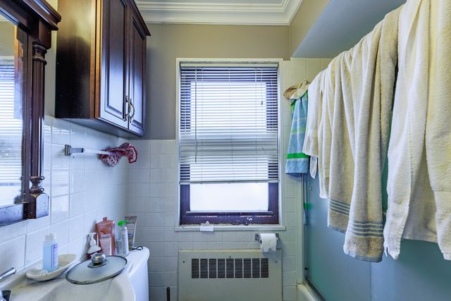 5940 N Milwaukee Avenue, Chicago, IL 60646