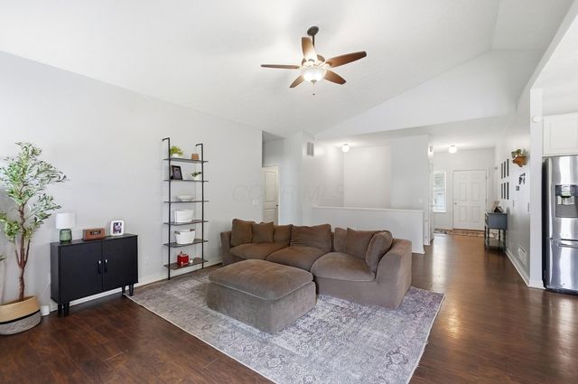 5922 Bucksburn Drive, Galloway, OH 43119