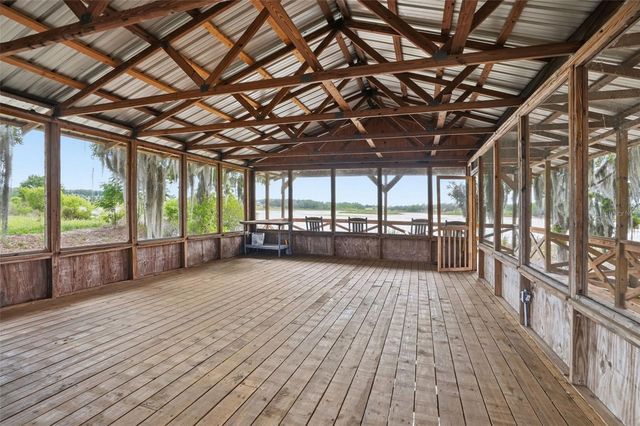 18610 TOWNSEND HOUSE ROAD, Dade City, FL 33523