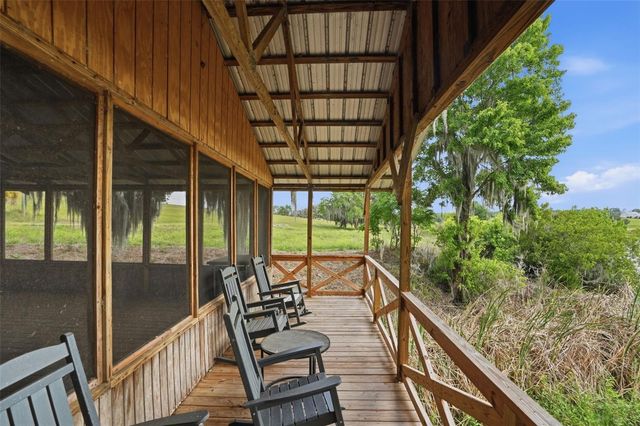 18610 TOWNSEND HOUSE ROAD, Dade City, FL 33523