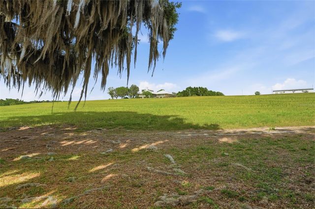 18610 TOWNSEND HOUSE ROAD, Dade City, FL 33523