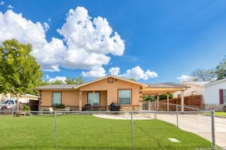 722 Menefee, San Antonio, TX 78237