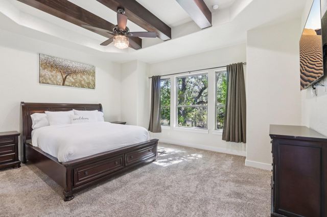 1194 Vaquero WAY, Wimberley, TX 78676