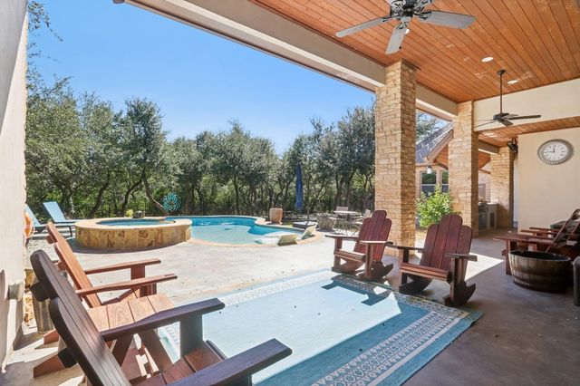 1194 Vaquero WAY, Wimberley, TX 78676