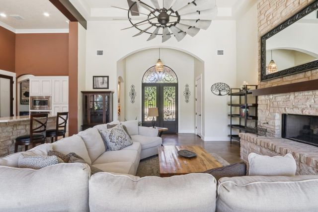 1194 Vaquero WAY, Wimberley, TX 78676