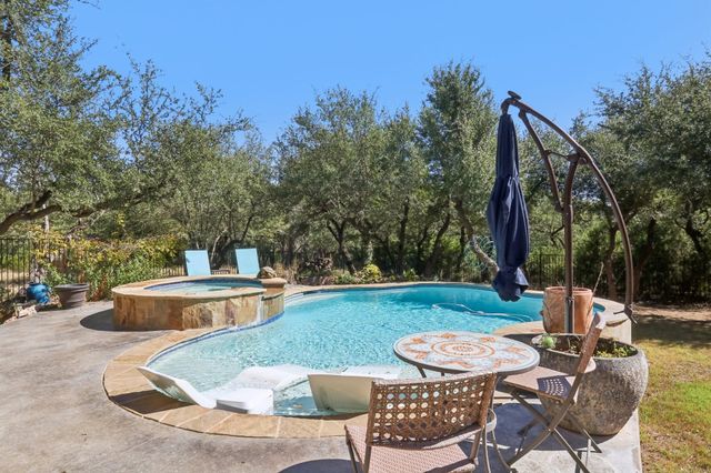 1194 Vaquero WAY, Wimberley, TX 78676