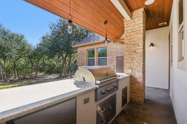 1194 Vaquero WAY, Wimberley, TX 78676