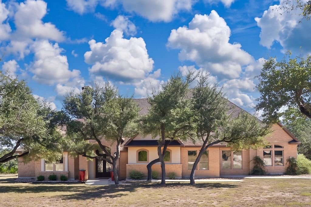 1194 Vaquero WAY, Wimberley, TX 78676