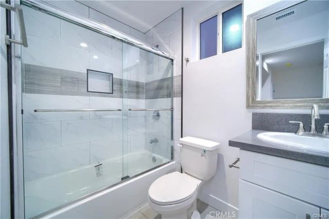 3994 La Salle, Los Angeles, CA 90062