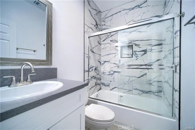 3994 La Salle, Los Angeles, CA 90062