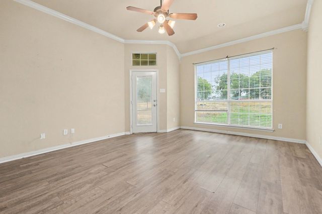 5840 Deerfield Lane, Midlothian, TX 76065