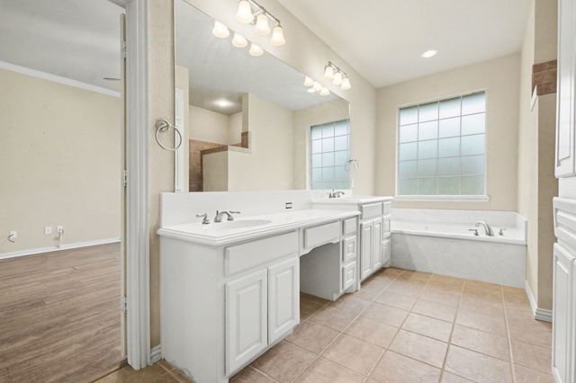 5840 Deerfield Lane, Midlothian, TX 76065