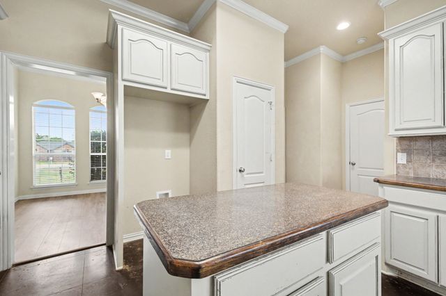 5840 Deerfield Lane, Midlothian, TX 76065