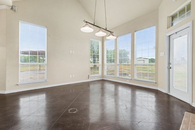 5840 Deerfield Lane, Midlothian, TX 76065
