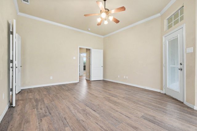 5840 Deerfield Lane, Midlothian, TX 76065