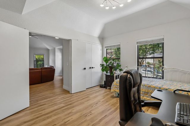 9249 Mott Ct, Orangevale, CA 95662