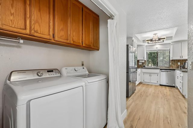 9249 Mott Ct, Orangevale, CA 95662
