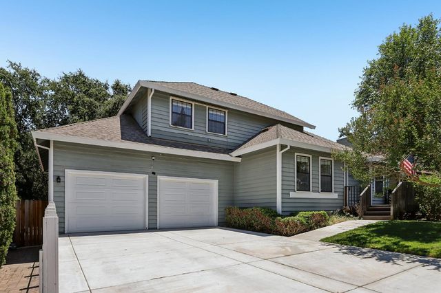 9249 Mott Ct, Orangevale, CA 95662