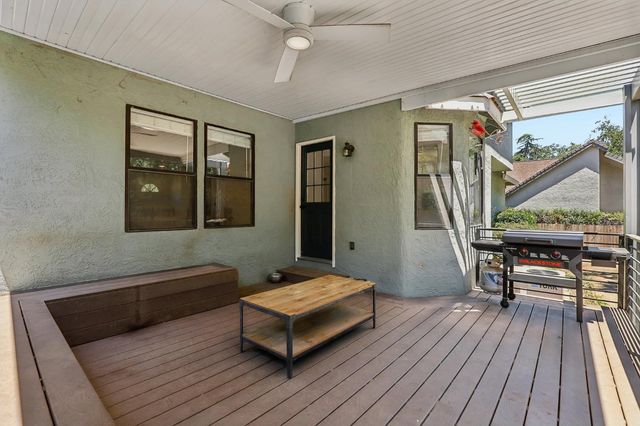 9249 Mott Ct, Orangevale, CA 95662