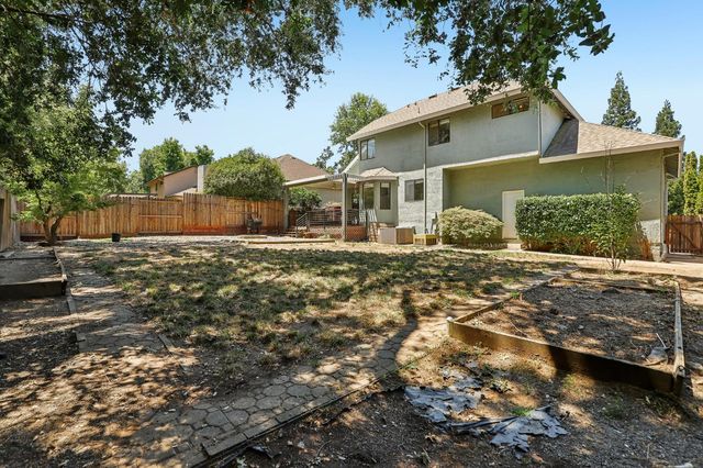 9249 Mott Ct, Orangevale, CA 95662