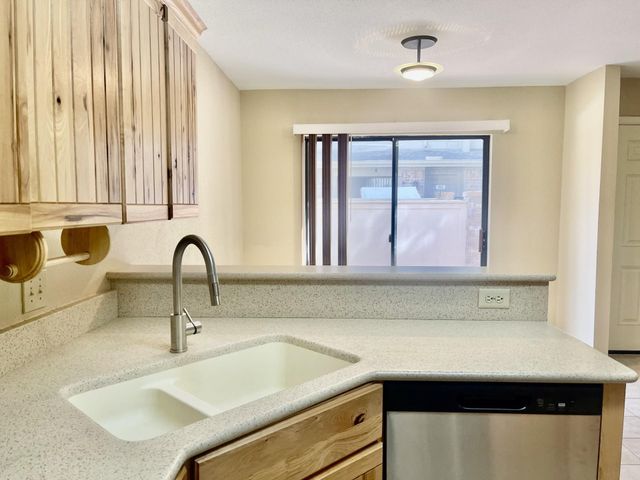 2711 Grants Lake Boulevard 182, Sugar Land, TX 77479