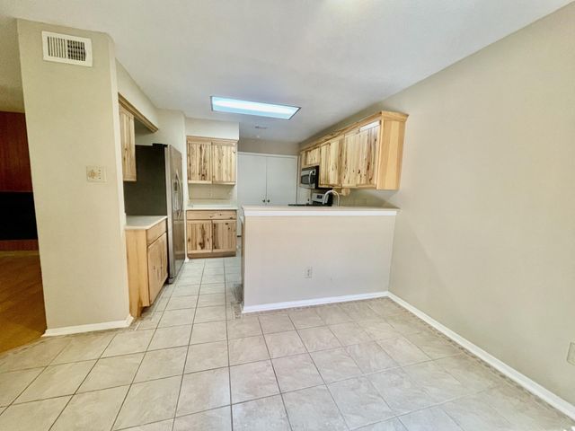 2711 Grants Lake Boulevard 182, Sugar Land, TX 77479