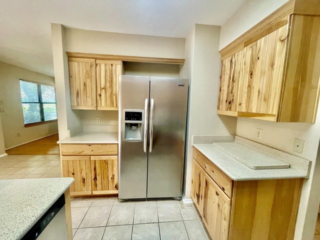 2711 Grants Lake Boulevard 182, Sugar Land, TX 77479