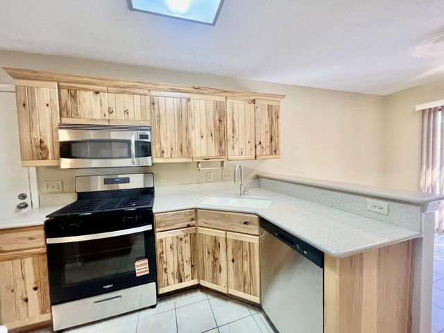 2711 Grants Lake Boulevard 182, Sugar Land, TX 77479