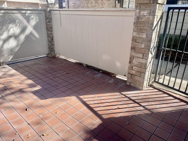 2711 Grants Lake Boulevard 182, Sugar Land, TX 77479