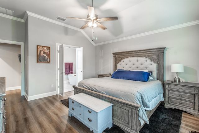 11519 Lindsey Garden Drive, Tyler, TX 75709