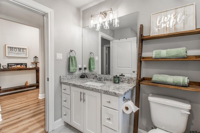 11519 Lindsey Garden Drive, Tyler, TX 75709