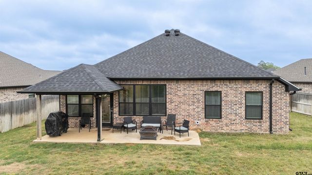 11519 Lindsey Garden Drive, Tyler, TX 75709