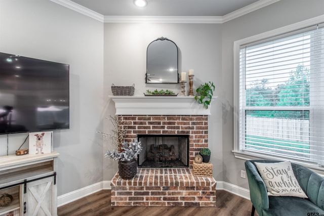 11519 Lindsey Garden Drive, Tyler, TX 75709